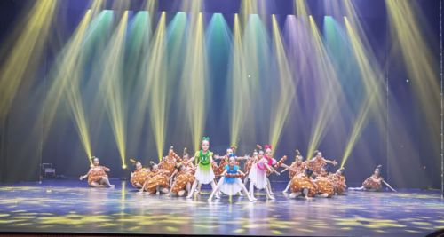 舞蹈藝術之花綻蓉城——祝賀表演藝術中心舞蹈學校在四川省舞蹈藝術協會第三屆少兒舞蹈新作展演評比中喜獲佳績